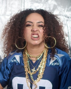 pearle-maaney-new-viral-photoshoot-with-sports-dress-007