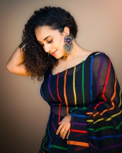 pearly-maaney-latest-photos-after-pregnancy-019