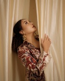 pearle-maaney-fashion-outfit-photos-001