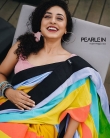 pearle maaney pics7612-5