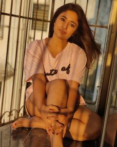 Poonam Bajwa Latest Photos0965-004