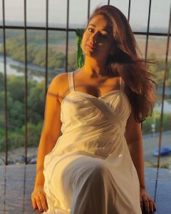 Poonam Bajwa Latest Photos0965-006