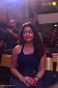 poonam-bajwa-latest-photos-03939-00618