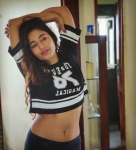 poonam bajwa new pic-008