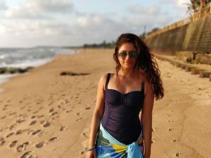 poonam bajwa new pic-013