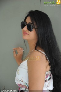 poonam-bajwa-new-stills-06530