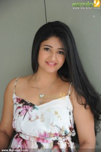 poonam-bajwa-stills-00554