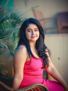 poonam-bajwa-viral-photoshoot-photos-005