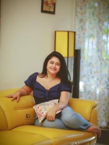 poonam-bajwa-viral-photoshoot-photos-009