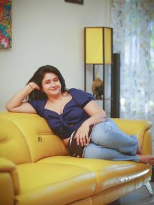 poonam-bajwa-viral-photoshoot-photos-013