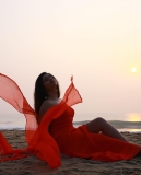 poonam-bajwa-beach-photoshoot-photos