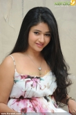 poonam-bajwa-new-images-00358