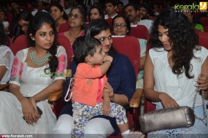poornima-indrajith-images-00234