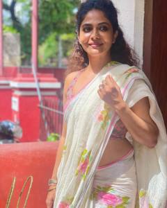 poornima-indrajith-instagram-latest-photos
