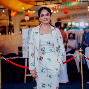 poornima-indrajith-latest-photos-from-instagram2022-008
