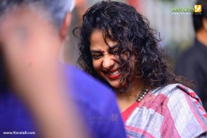 poornima-indrajith-latest-photos-gallery-00645
