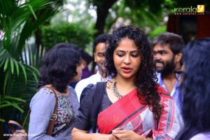 poornima-indrajith-latest-photos-gallery-01616