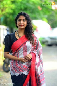 poornima-indrajith-latest-photos-gallery-03071