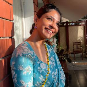 poornima-indrajith-onam-collection-photos-002