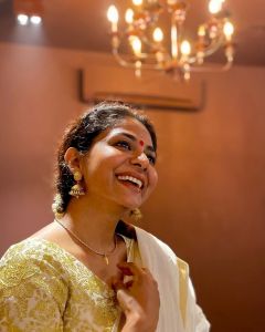 poornima-indrajith-photoshoot-latest-pictures-001