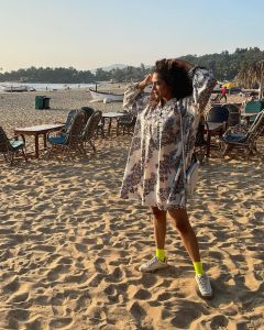 poornima-indrajith-vacation-photos-hd-latest-images-010