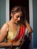 poornima-indrajith-in-onam-trending-outfit-and-makeup-style-ideas-photos-008