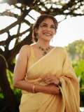 poornima-indrajith-in-saree-with-stylish-hairstyles-photos-001