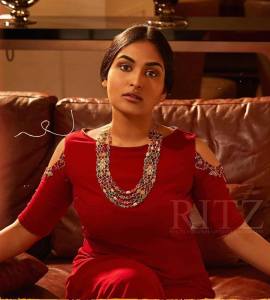 prayaga-martin-latest-images-hd-002