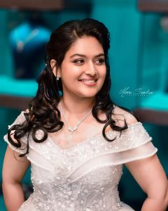 prayaga-martin-latest-photos-in-white-gown-003