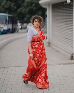 prayaga-martin-latest-photoshoot-in-red-saree-009