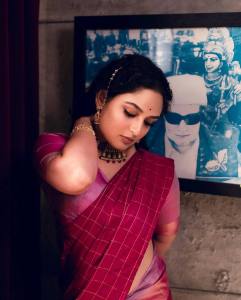 prayaga-martin-latest-pics-in-new-look-008