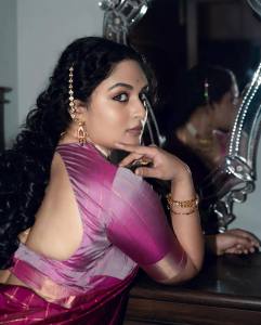 prayaga-martin-latest-pics-in-new-look-010