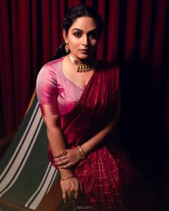prayaga-martin-latest-pics-in-new-look-012