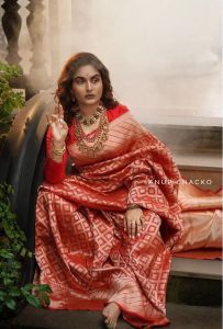 prayaga-martin-new-photos-in-saree-003