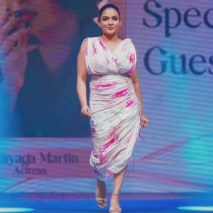 prayaga-martin-new-viral-look-photos