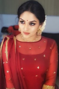 prayaga-martin-photos-09933d10