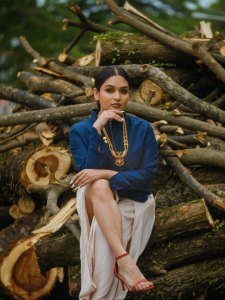 prayaga-martin-wearing-latest-trending-dressing-and-makeup-look-ideas-photos-009