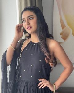 1_priya-varrier-latest-photos-004