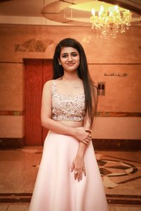 Priya PrakashVarrier latest pics097-003