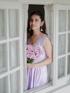 priya-prakash-varrier-in-gown-dress-ideas-photos-001
