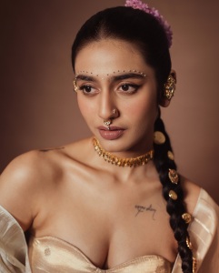 priya-prakash-varrier-in-light-golden-colour-saree-with-shoulderless-blouse-photos-006