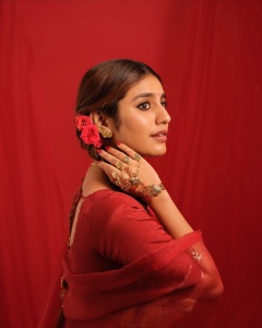 priya-prakash-varrier-in-red-outfit-latest-photos-008