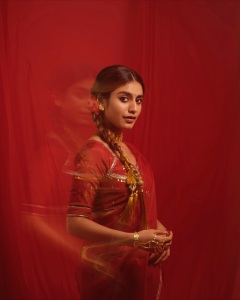 priya-prakash-varrier-in-red-outfit-latest-photos-009