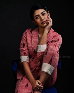 priya prakash varrier latest images