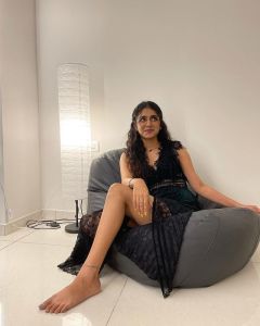 priya-prakash-varrier-new-photos-002