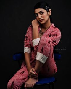 priya prakash varrier new photos