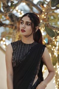 priya prakash varrier photos new0965-003
