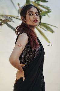 priya prakash varrier photos new0965-004