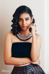 priya prakash varrier photos new0965-006