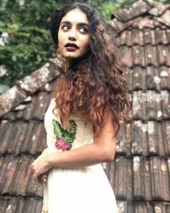 priya varrier images-003